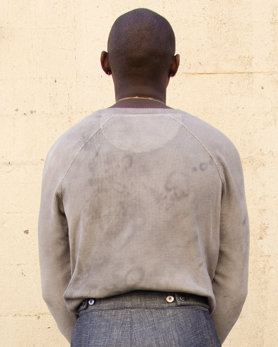 Raglan Henley – Soot