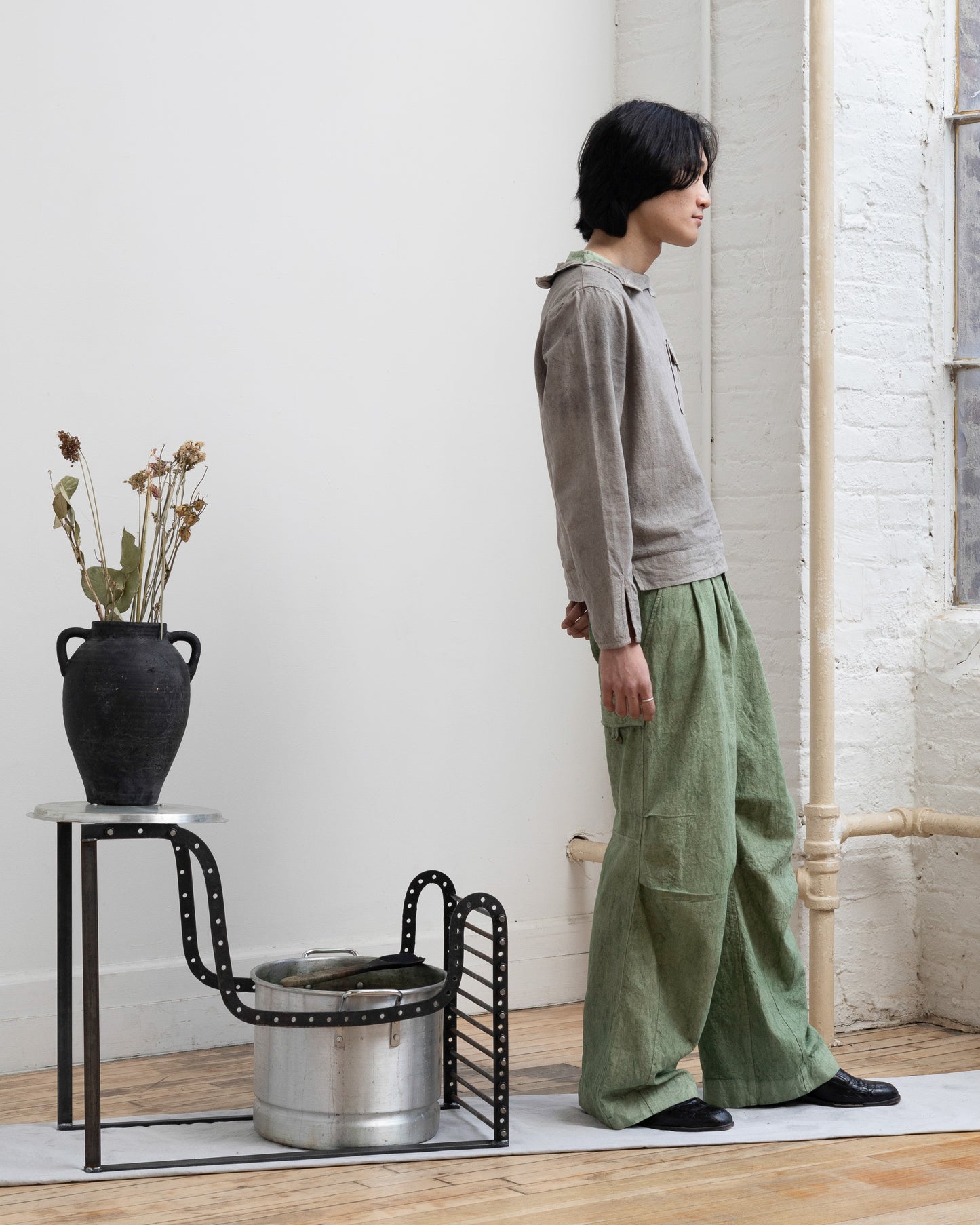 VOLUME TROUSER IN CHLOROPHYLLIN DYED LINEN